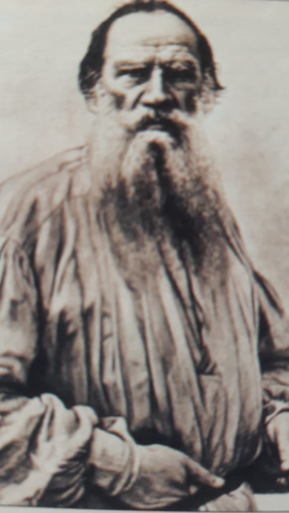 ലിയോ ടോൾസ്റ്റോയ് (1828-1910)
