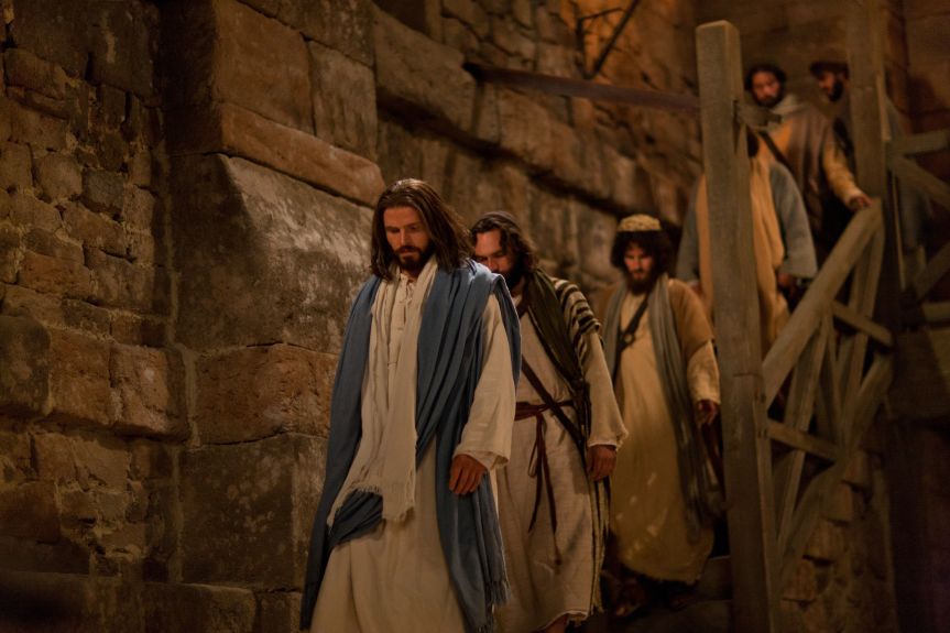 Jesus Christ and Disciples Leaving after the Last Supper, Bible Pictures of Jesus