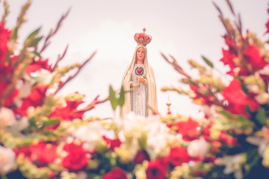 Our Lady of Fatima Statue HD | May 13